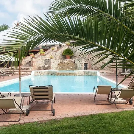 Casale Giorgio Bilo Patio 5 Sleeps